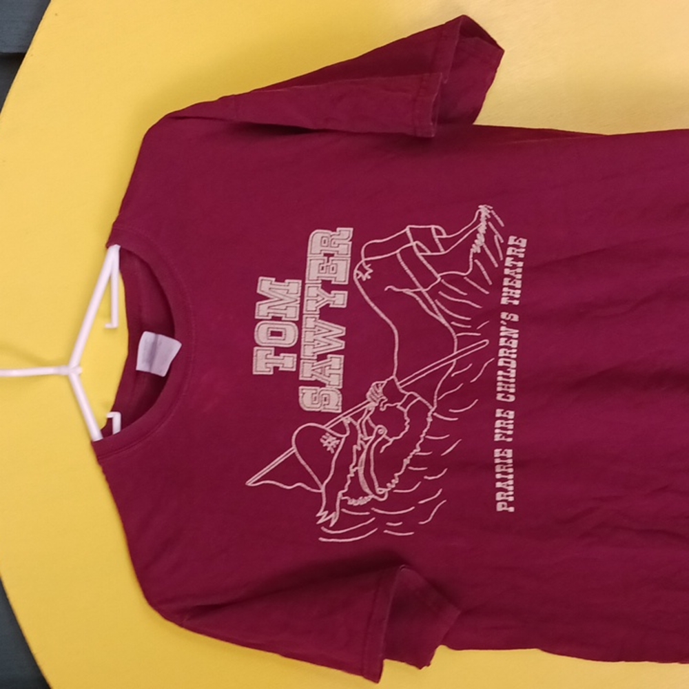 Tom Sawyer t-shirt size Med.